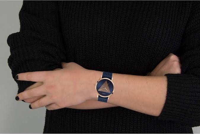 Guess - W1227L3