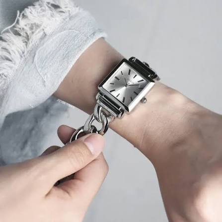 Guess - W1029L1
