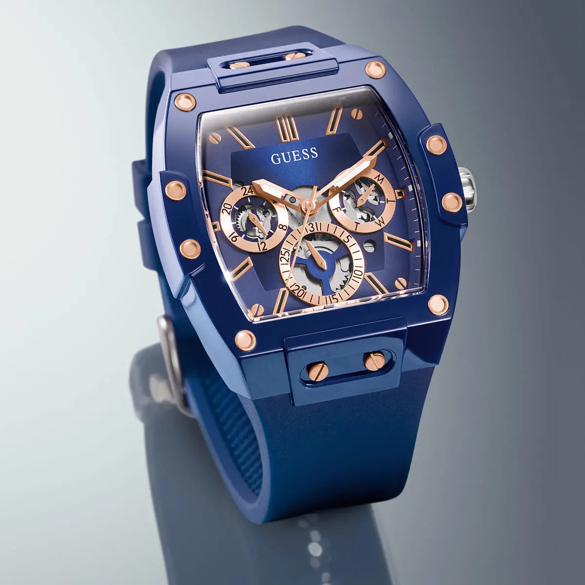 Guess - GW0203G7
