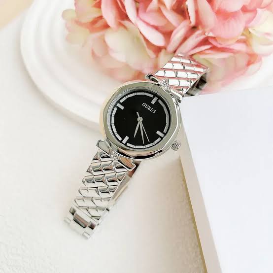 Guess - GW0613L1
