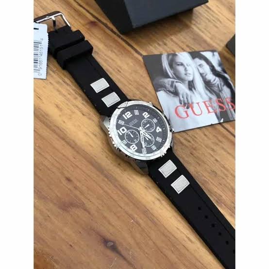 Guess - W0599G3