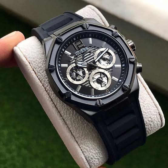 Guess - GW0263G4