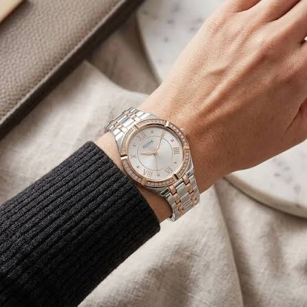 Guess - GW0033L9