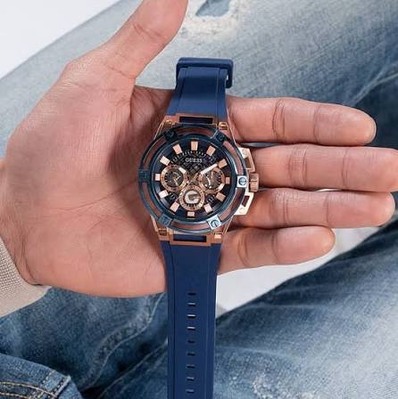 Guess - GW0423G1